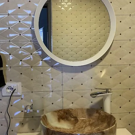 Urban Saranda