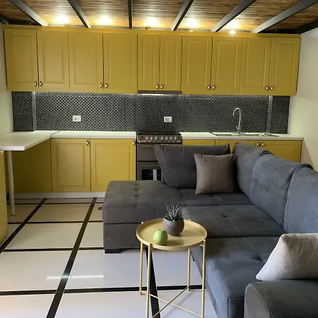 Urban Szálloda 3*